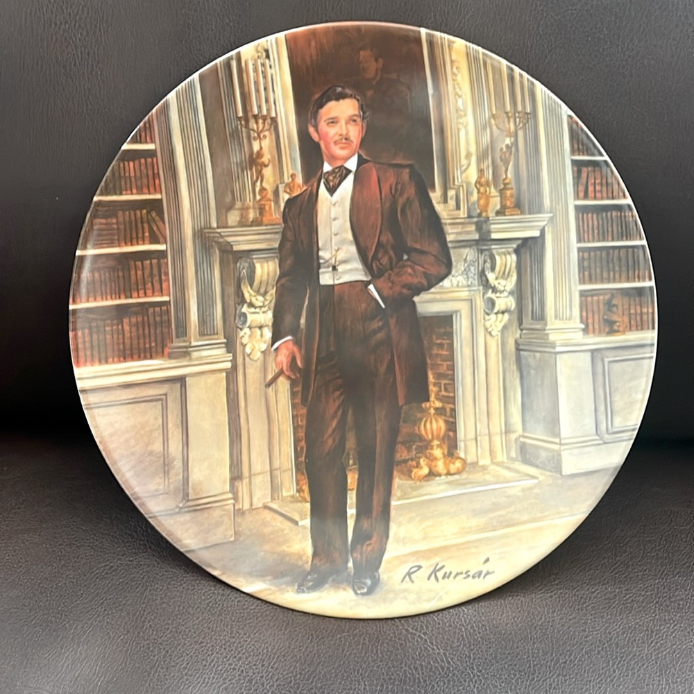 MGM commissioned vintage 1981 Rhett Butler plate from Gone with the Wind series.